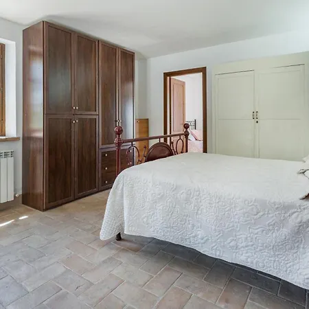 Casa Eusebia 8&2, Emma