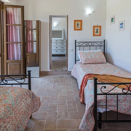 Casa Eusebia 8&2, Emma