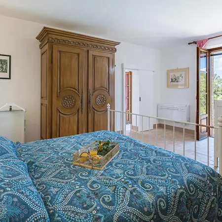 Casa Eusebia 8&2, Emma