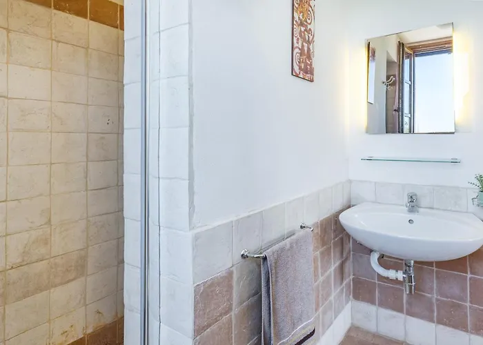 Vila Casa Eusebia 8&2, Emma *